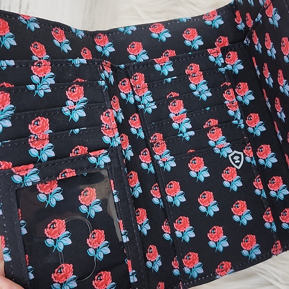 NWOT VERA BRADLEY WRISTLET/WALLET - Picture 8 of 16